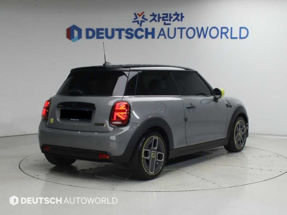 Mini Cooper — photo 02