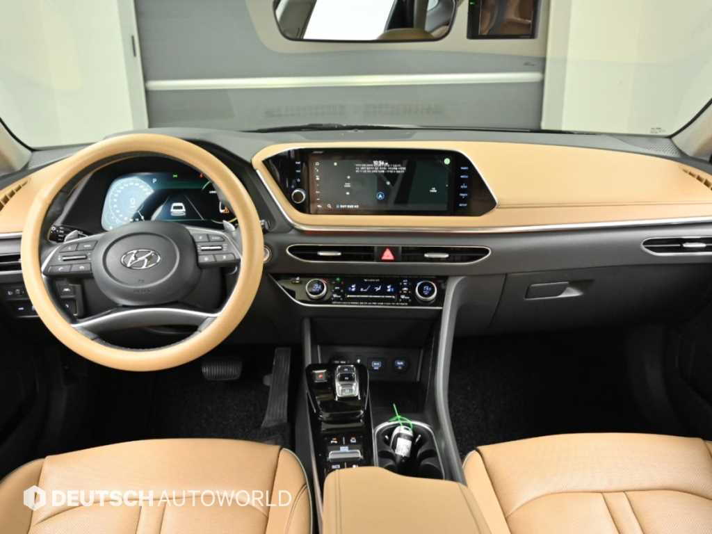 Hyundai Sonata — photo 07