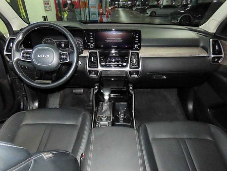 Kia Sorento — photo 10