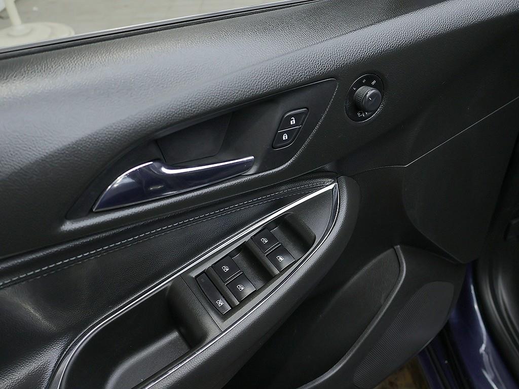 CHEVROLET Cruze — photo 15