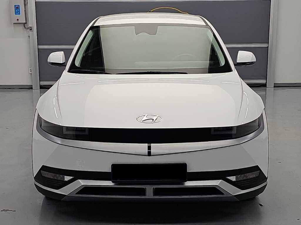 Hyundai Ioniq5 — photo 02