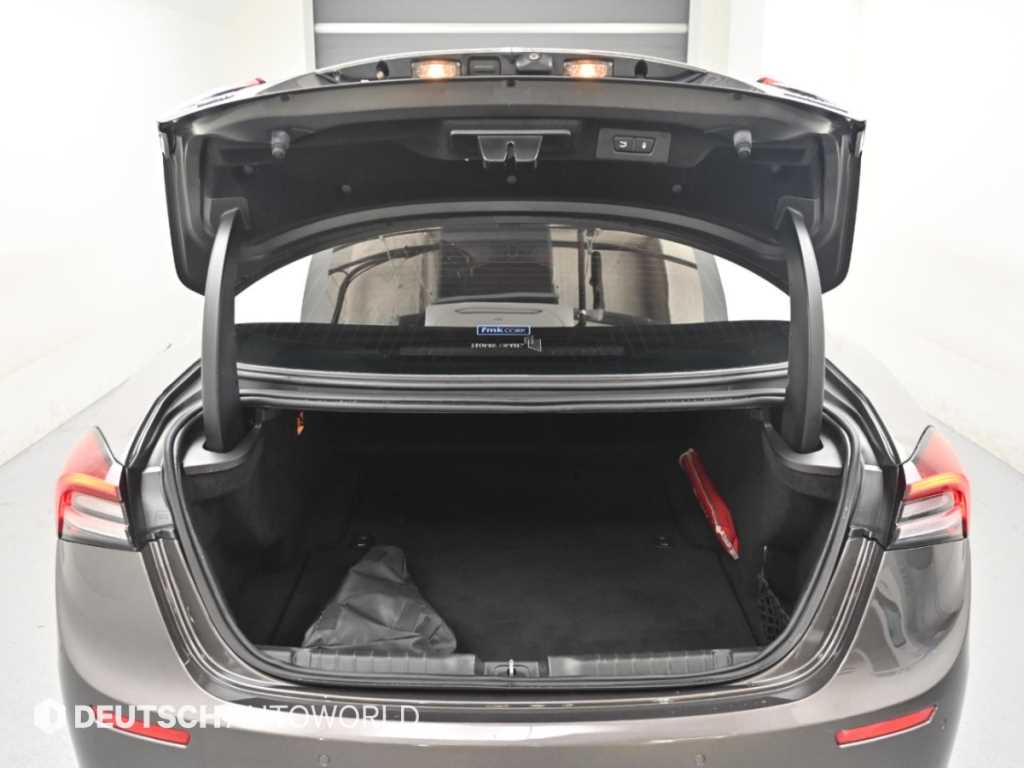 Maserati Ghibli — photo 19