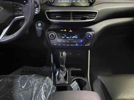 Hyundai Tucson — photo 08