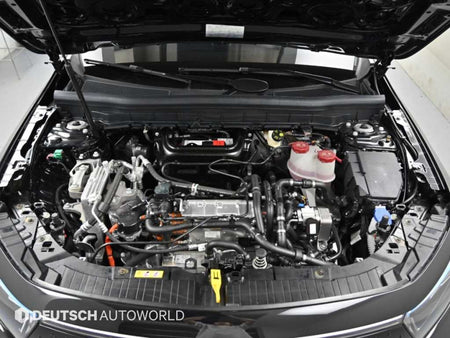 Mercedes-Benz EQB — photo 06