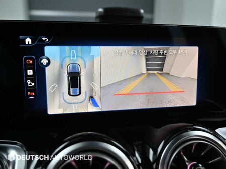 Mercedes-Benz EQB — photo 15
