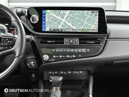 Lexus ES — photo 14