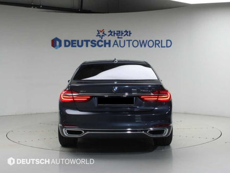 BMW 7-Series — photo 04
