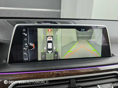 BMW 7-Series — photo 15