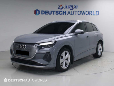 Audi Q4 e-tron — photo 01