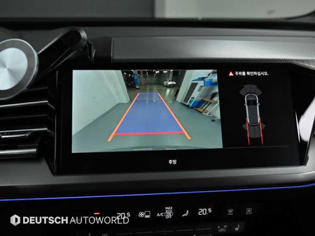 Audi Q4 e-tron — photo 15