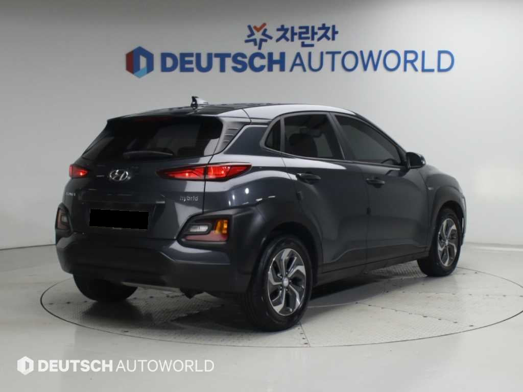 Hyundai Kona — photo 02