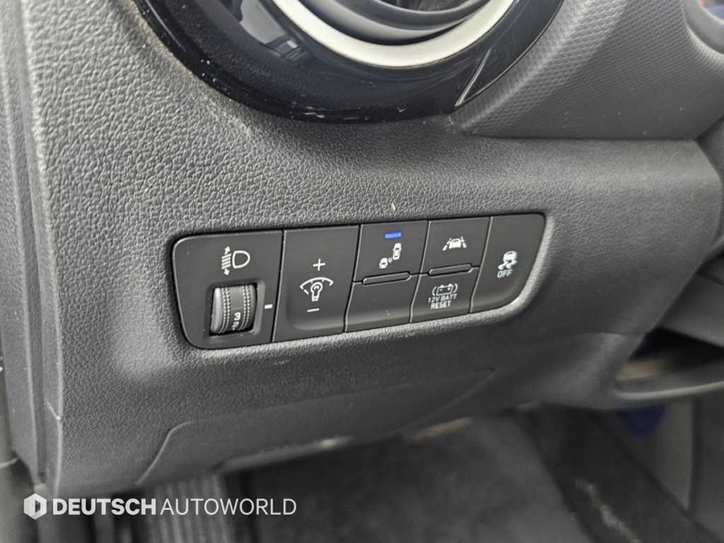 Hyundai Kona — photo 17