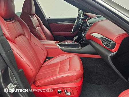 Maserati Levante — photo 11