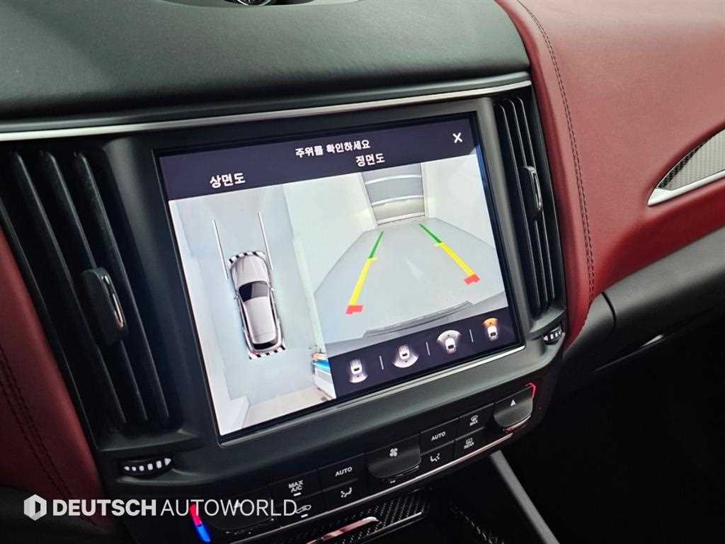 Maserati Levante — photo 16