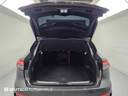 Maserati Levante — photo 20