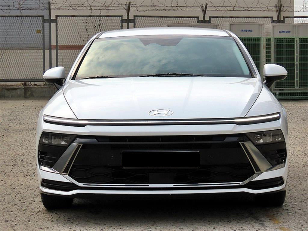 Hyundai Sonata — photo 01