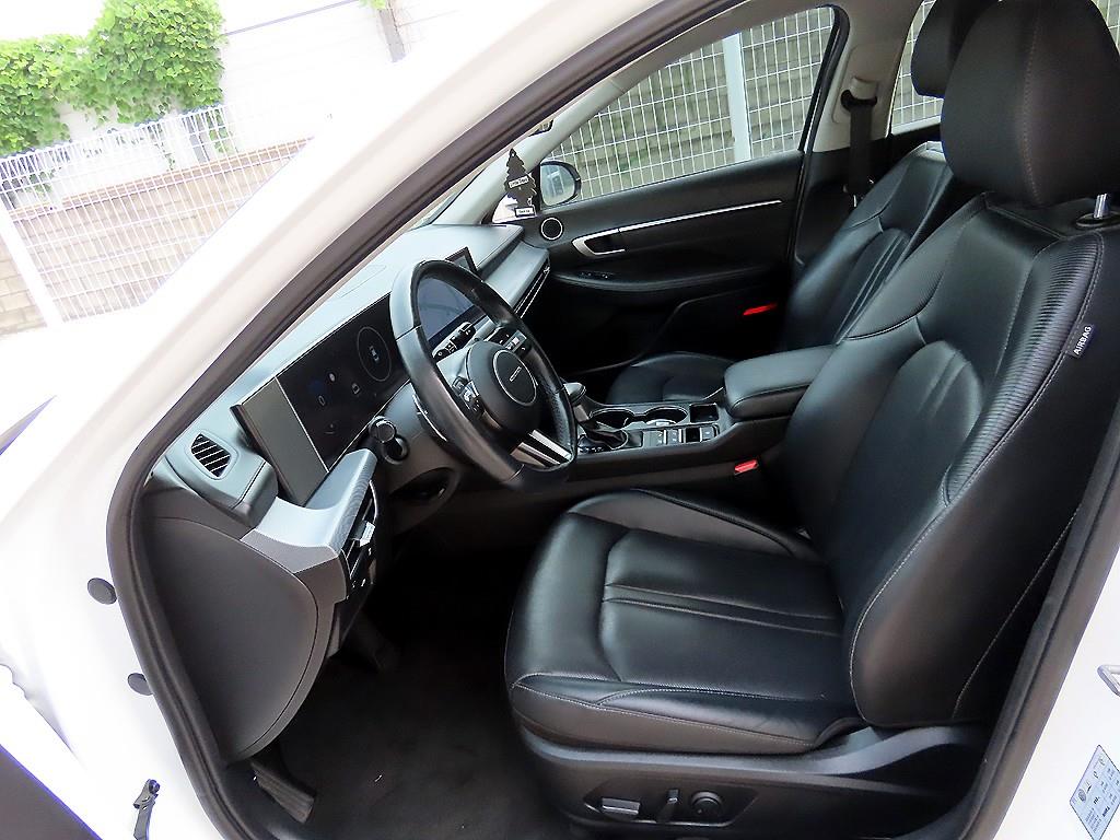 Hyundai Sonata — photo 05