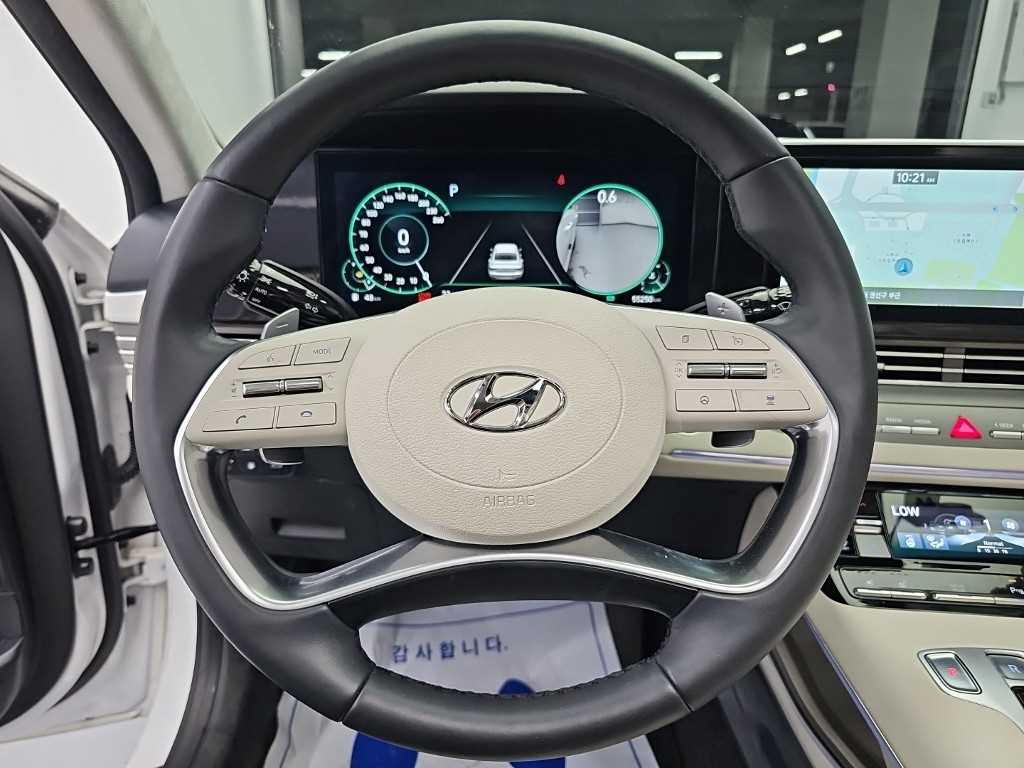 Hyundai Grandeur — photo 09