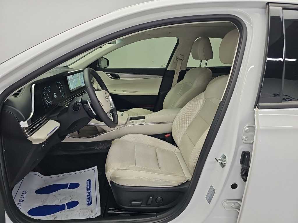 Hyundai Grandeur — photo 11