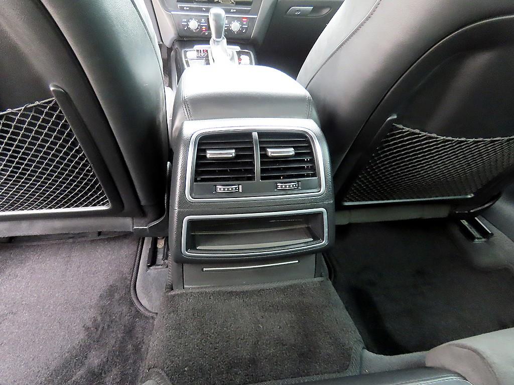Audi A6 — photo 16