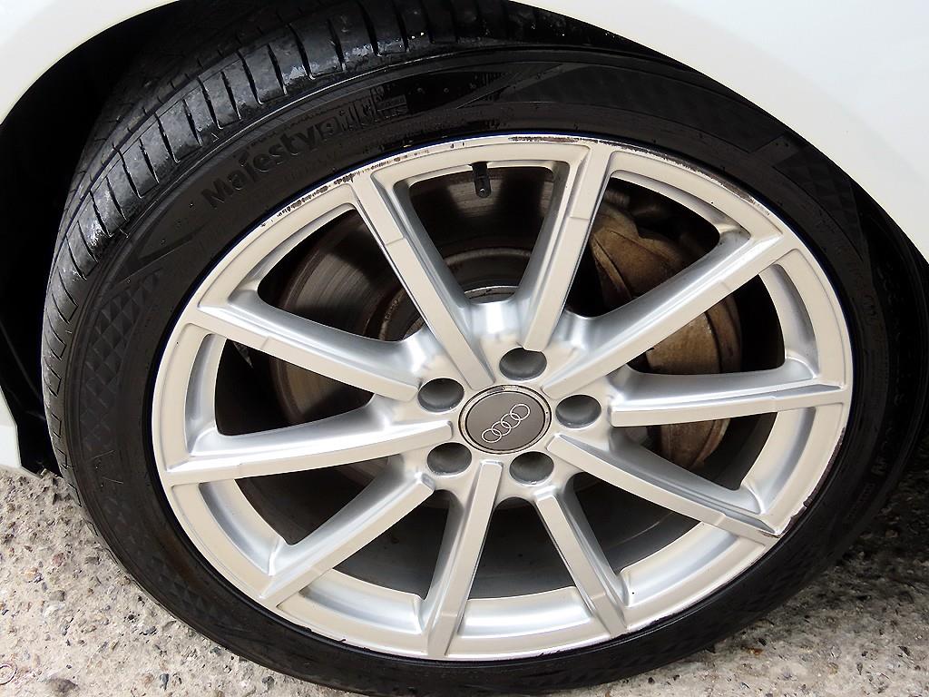 Audi A6 — photo 20