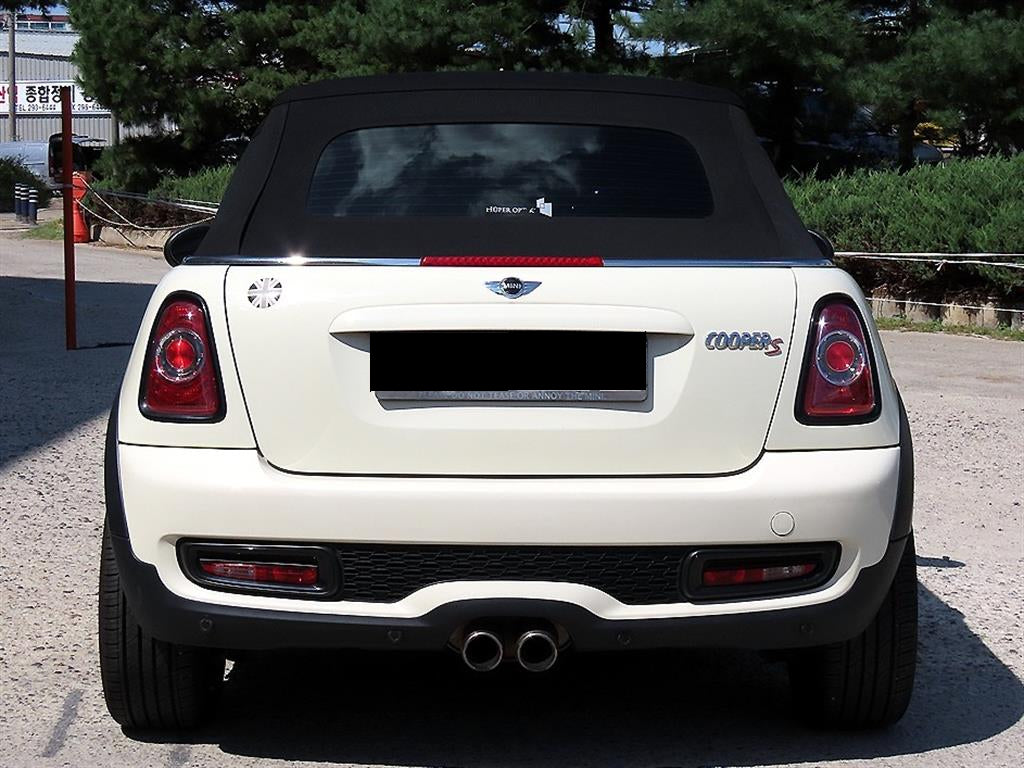 Mini Cooper Convertible — photo 04