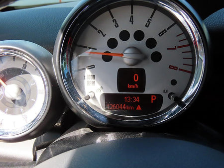 Mini Cooper Convertible — photo 13