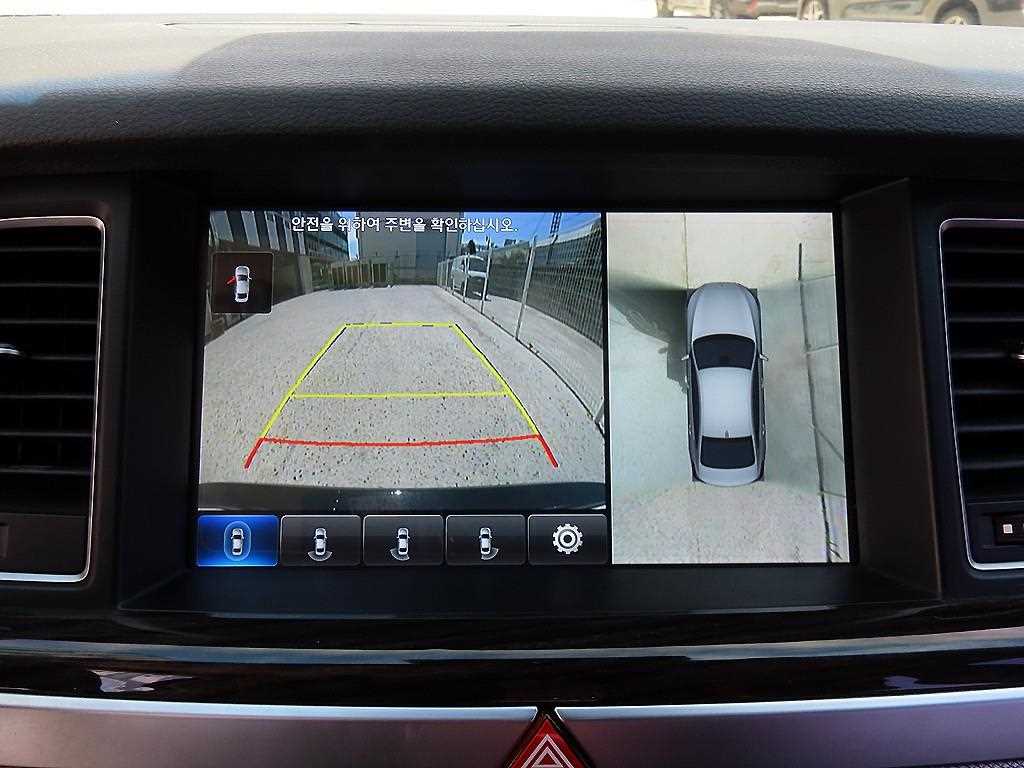 Genesis G80 — photo 15