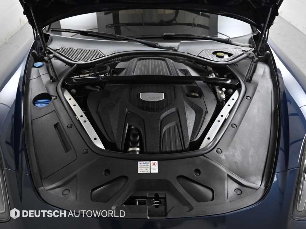 Porsche Panamera — photo 06