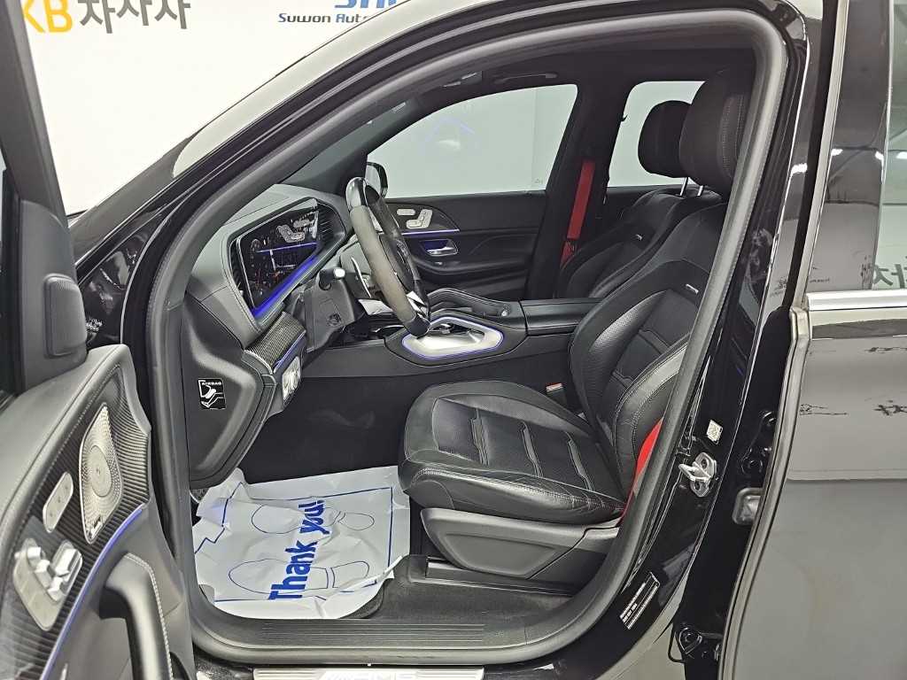 Mercedes-Benz GLE-Class — photo 11