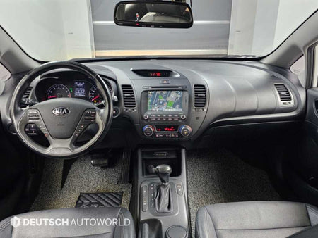 Kia K3 — photo 07