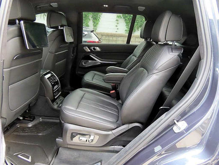 BMW X7 — photo 06