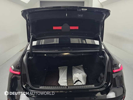 BMW 7-Series — photo 19