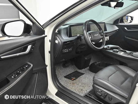 Kia EV6 — photo 11