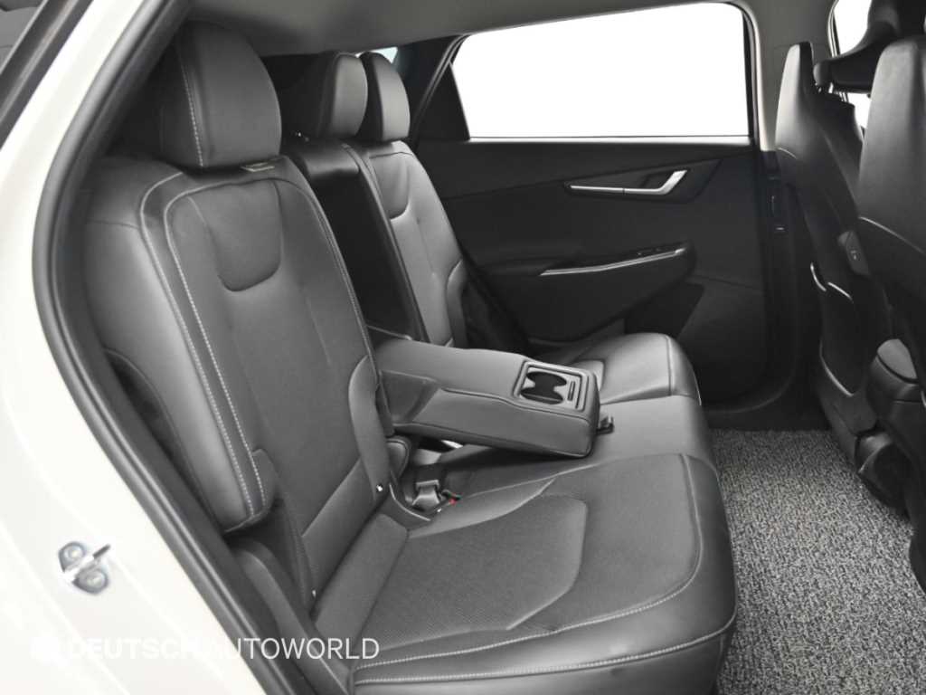Kia EV6 — photo 12