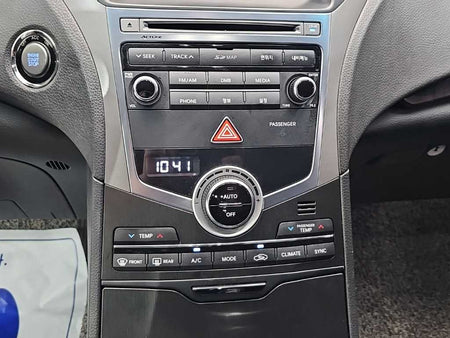 Hyundai Grandeur — photo 10