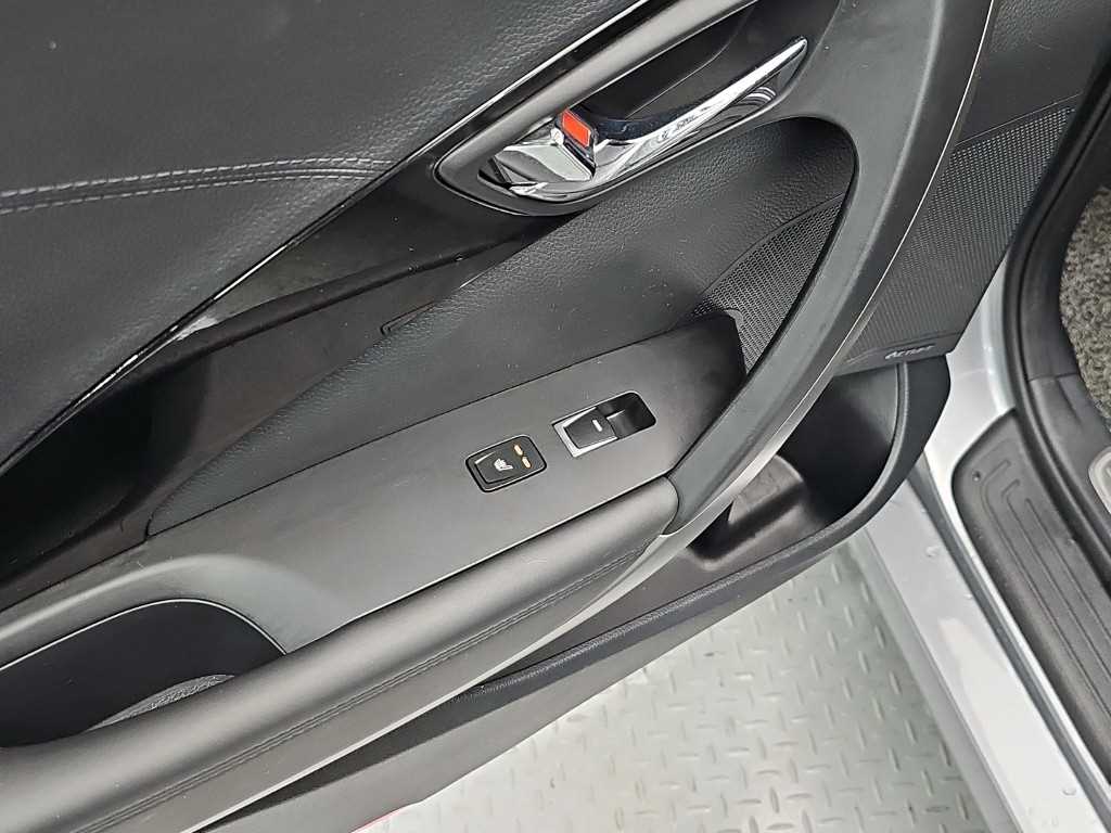 Hyundai Grandeur — photo 13