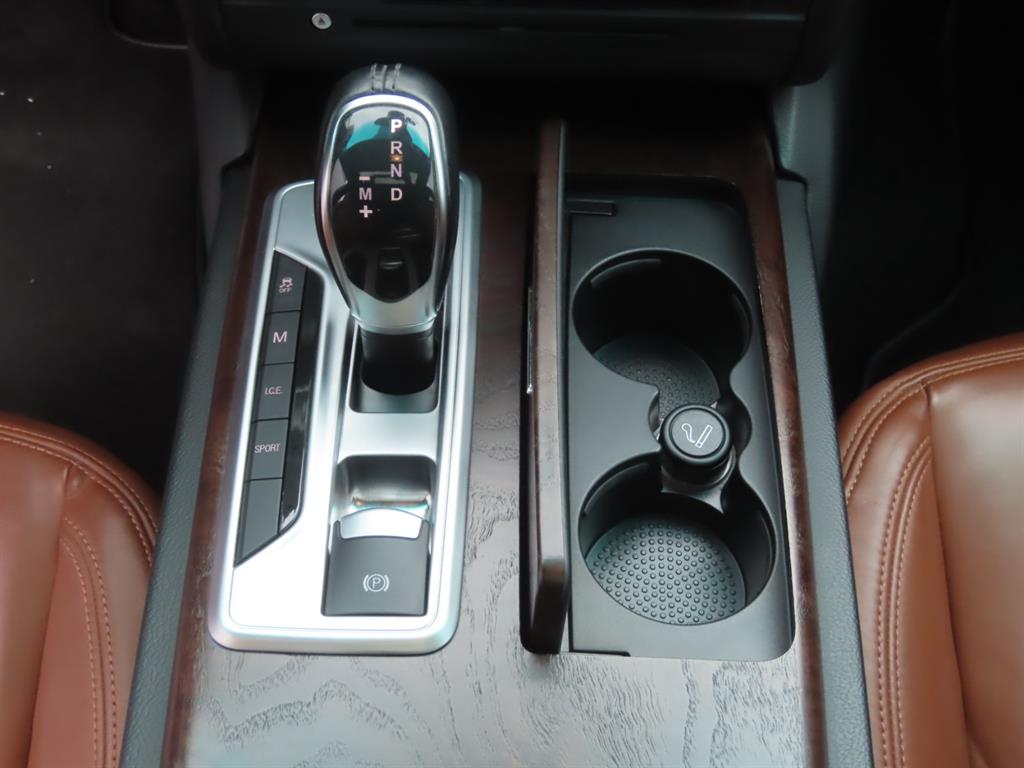 Maserati Ghibli — photo 11