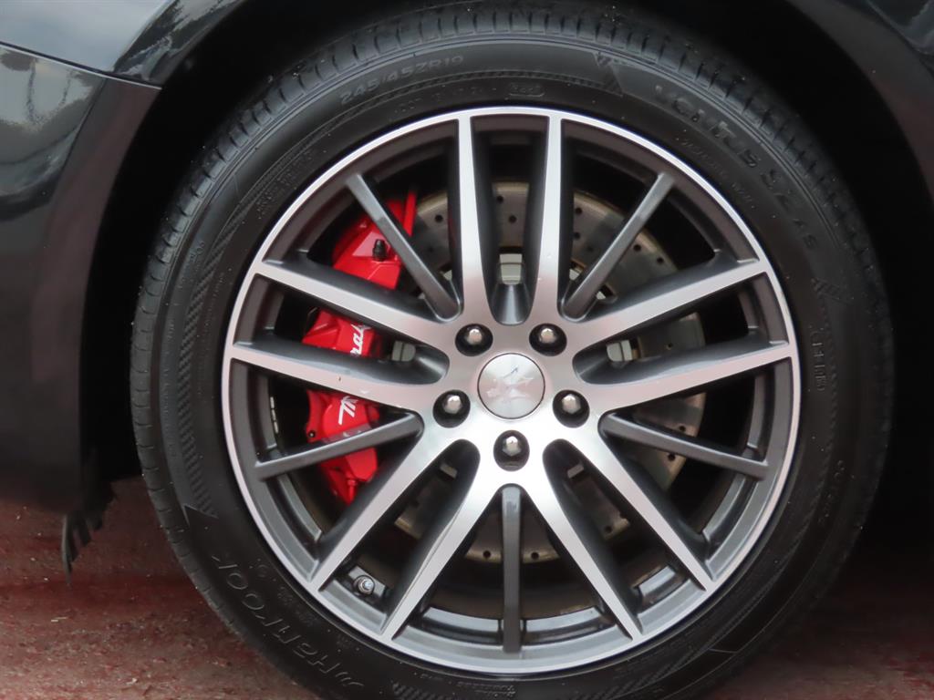 Maserati Ghibli — photo 20