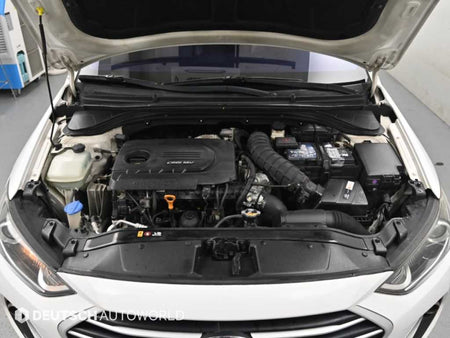Hyundai Avante — photo 06