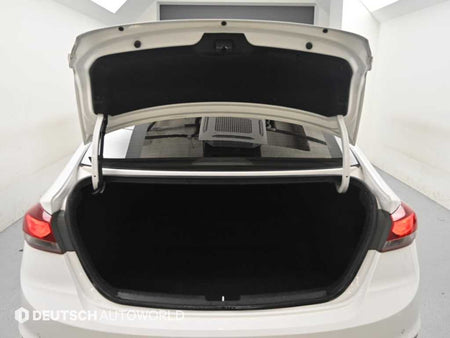 Hyundai Avante — photo 19