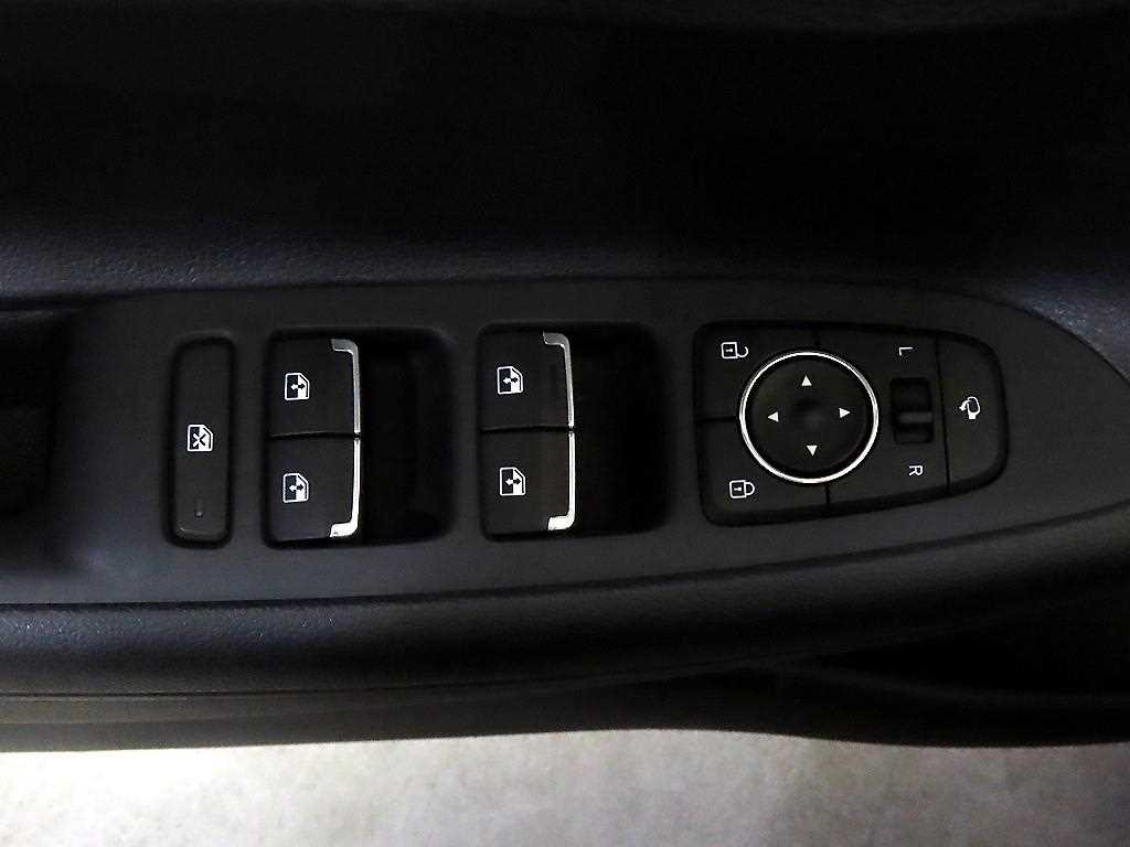 Hyundai Grandeur — photo 14