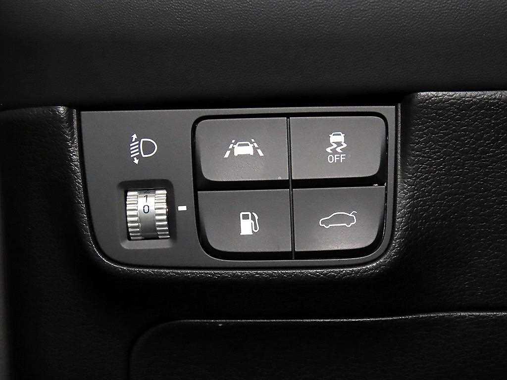 Hyundai Grandeur — photo 15