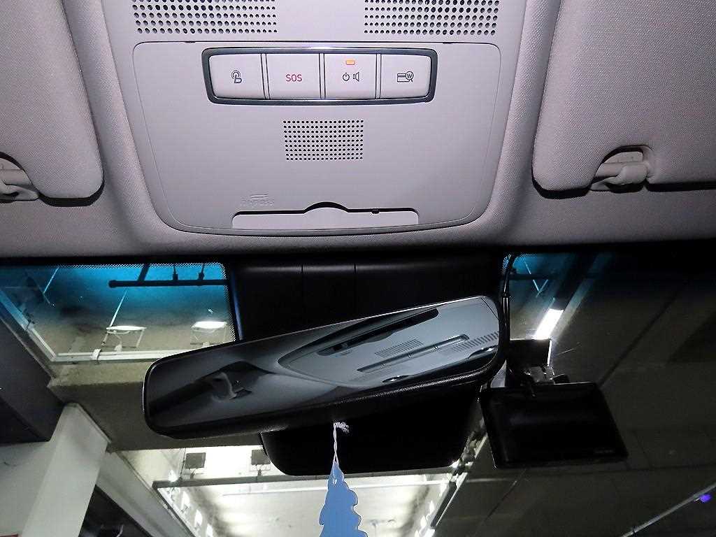 Hyundai Grandeur — photo 17