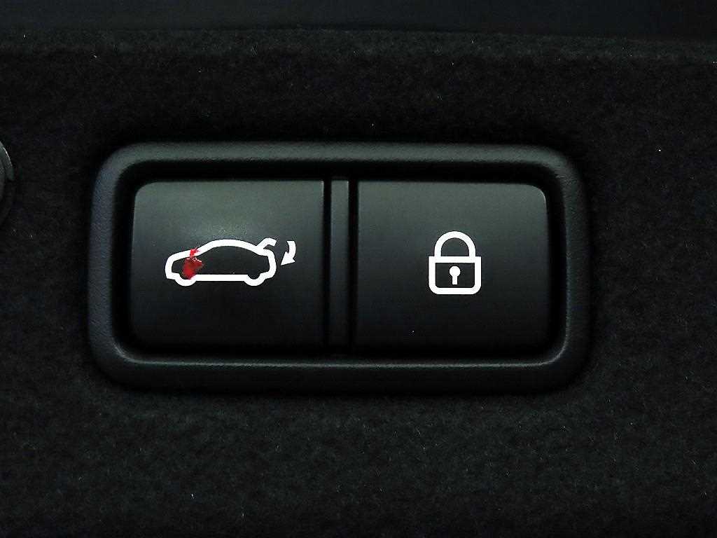 Hyundai Grandeur — photo 18