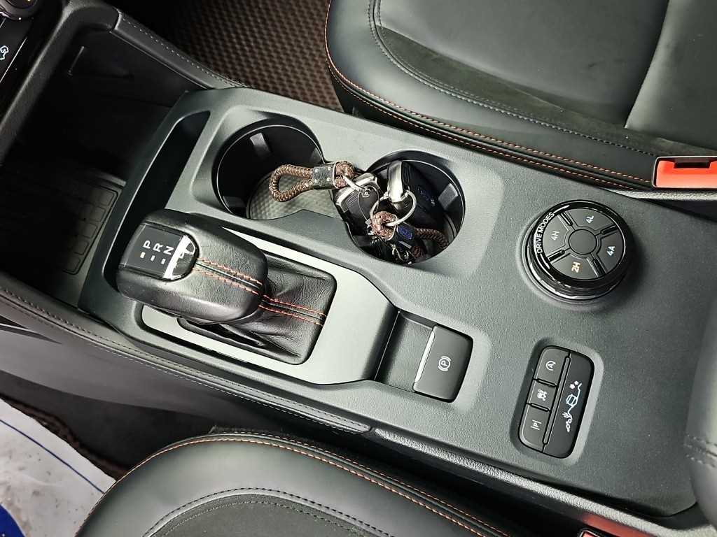 Ford Ranger — photo 08
