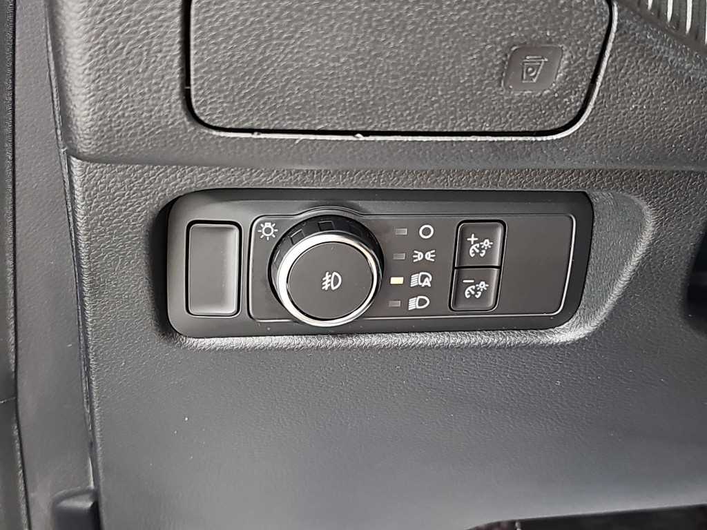 Ford Ranger — photo 18