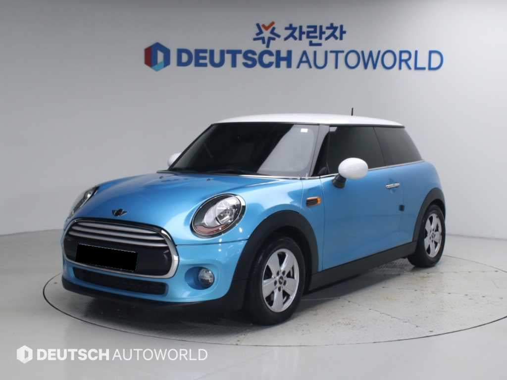 Mini Cooper — photo 01
