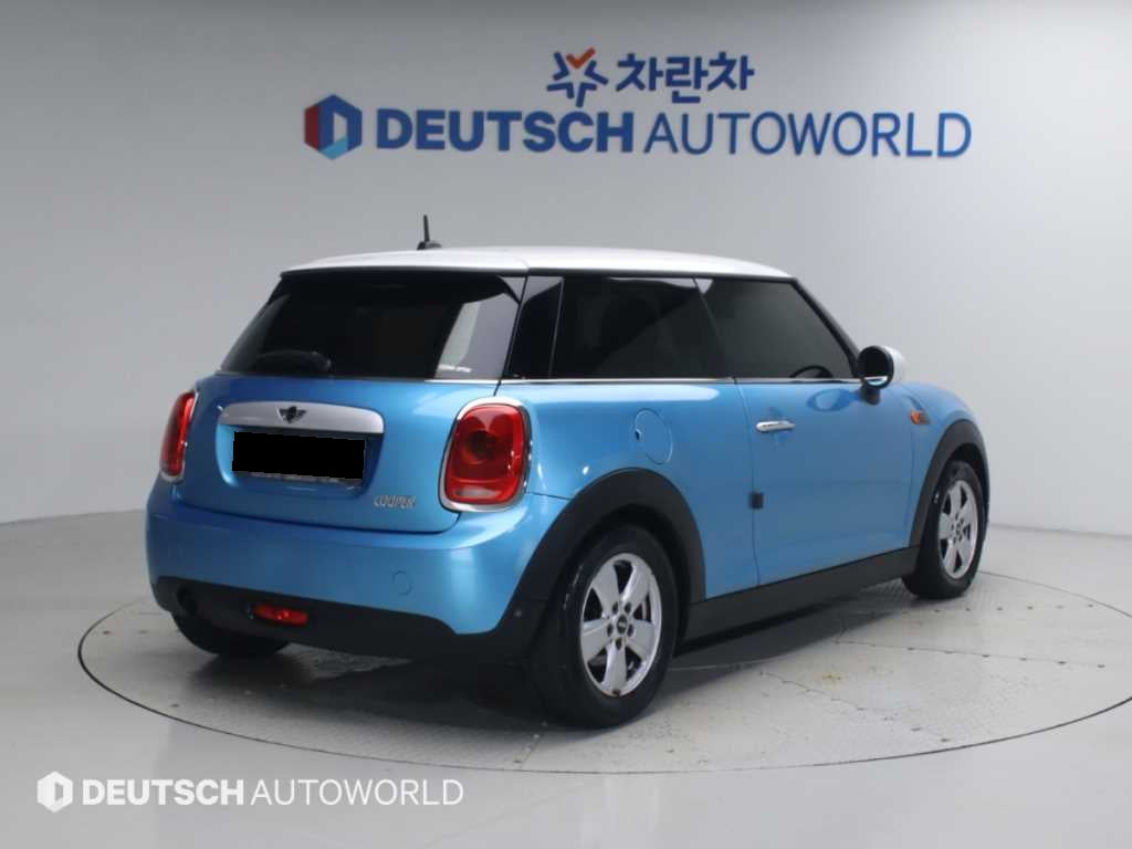 Mini Cooper — photo 02