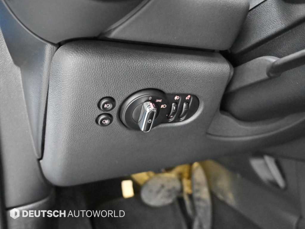 Mini Cooper — photo 09